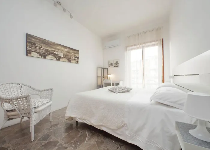 Cerreto Di Spoleto By Halldis Roma