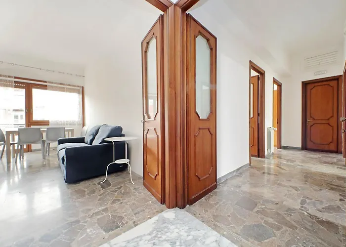 Cerreto Di Spoleto By Halldis Roma